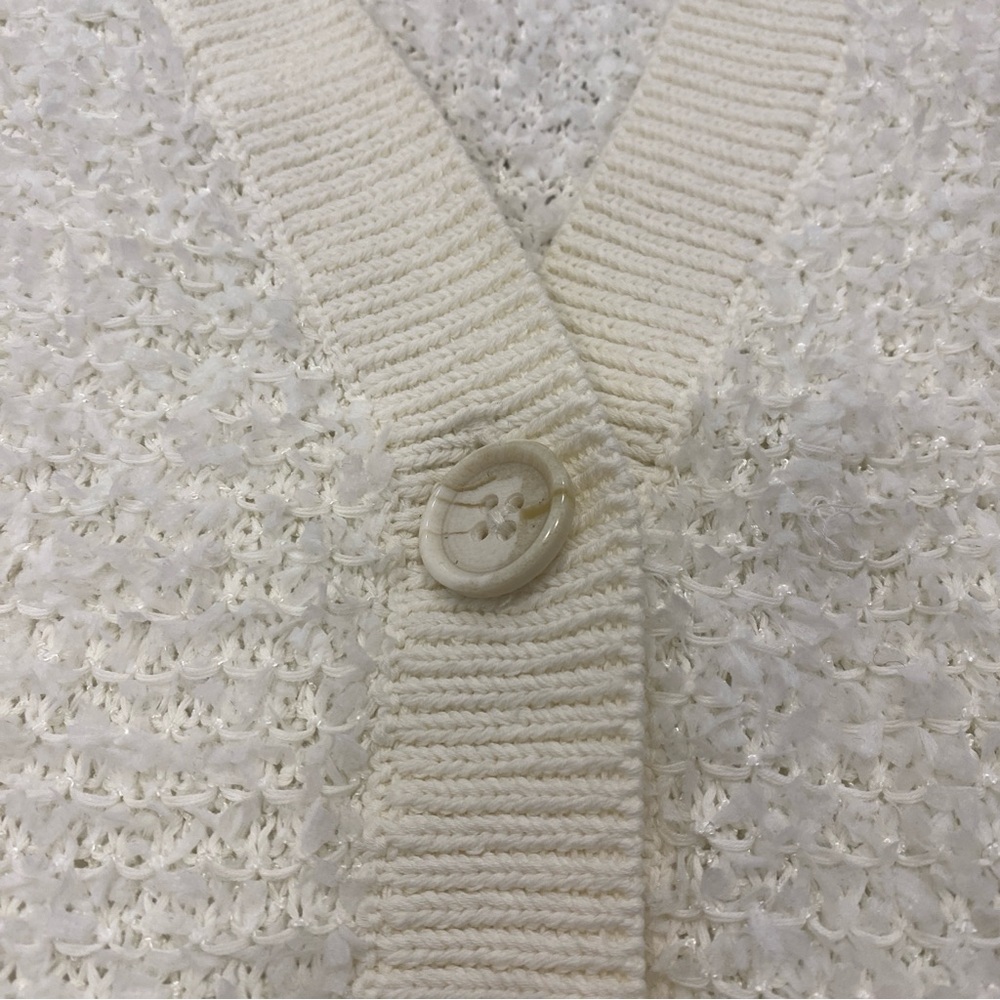 🌟CLUB MONACO🌟 RIBBON YARN V NECK CARDIGAN WHITE SZ M - Picture 3 of 6